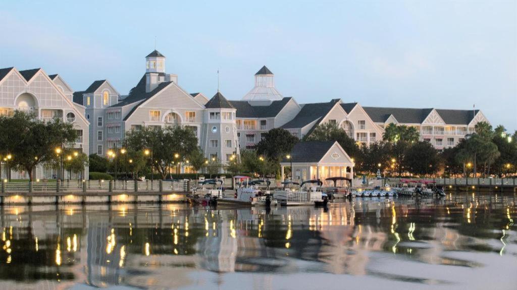 Disney'S Yacht Club Resort Lake Buena Vista Extérieur photo
